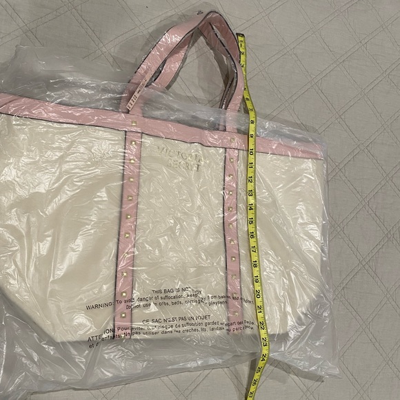 NWT, Victorias Secret bag - Picture 6 of 7